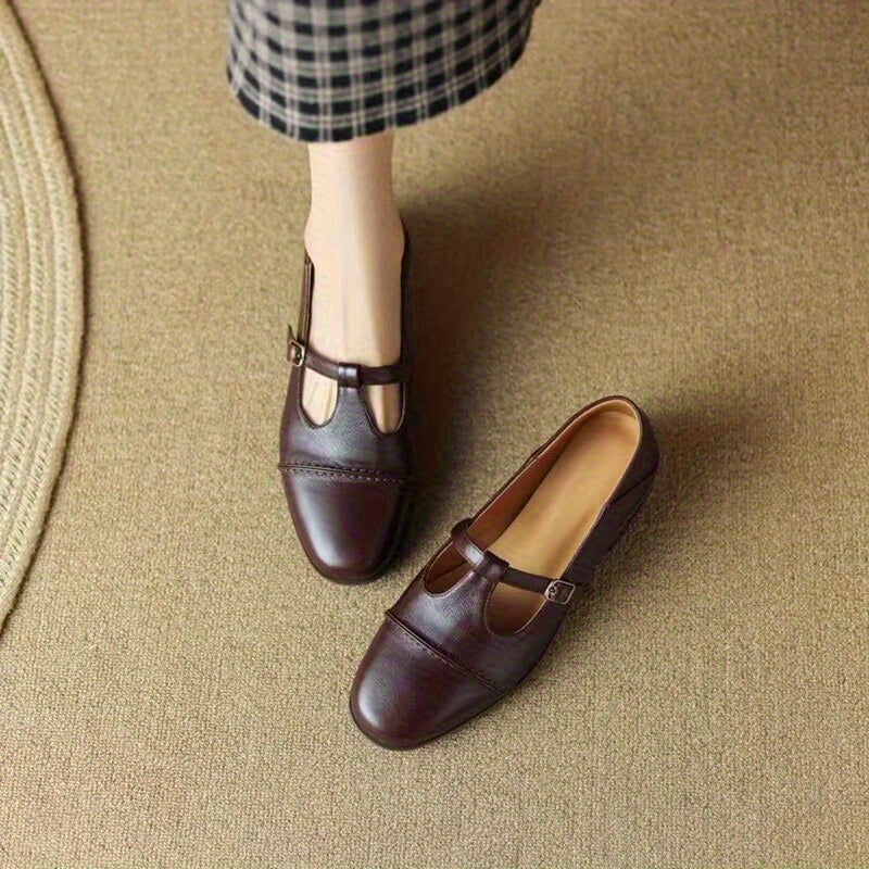Buckle Flat Shoes