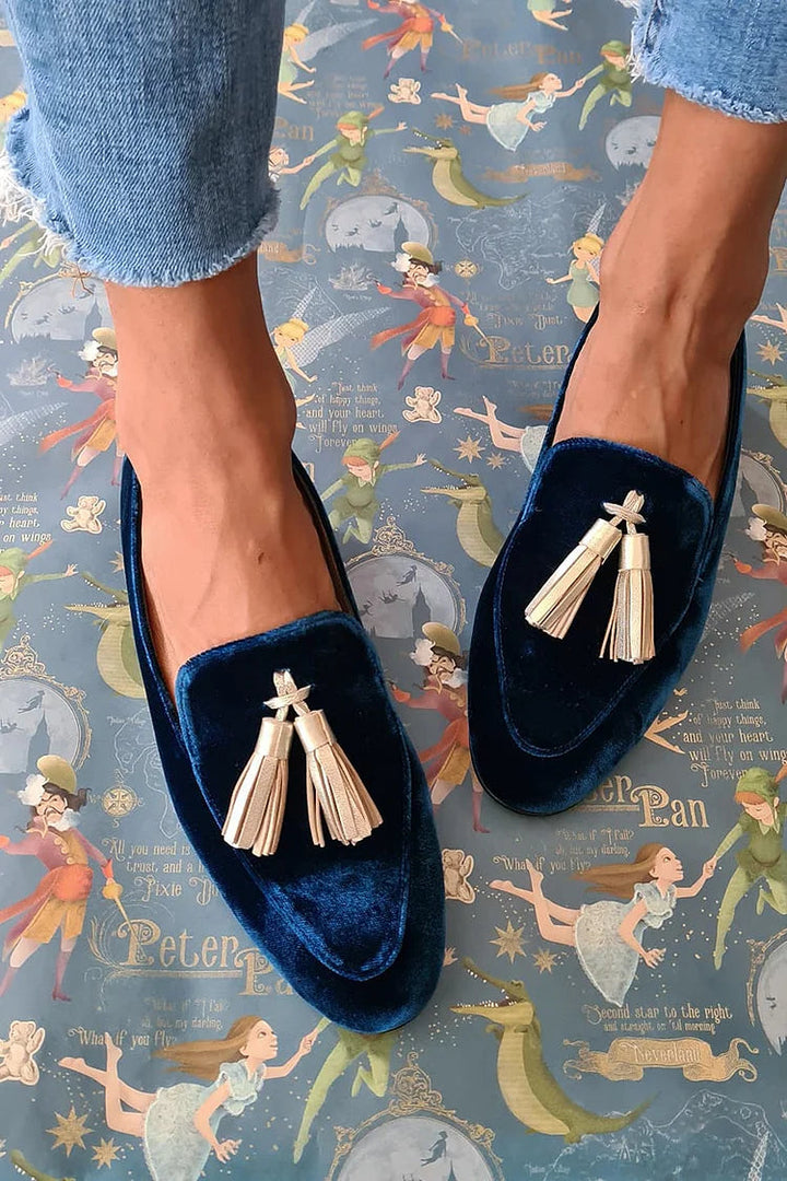 Midnight Elegant Tassel Loafers