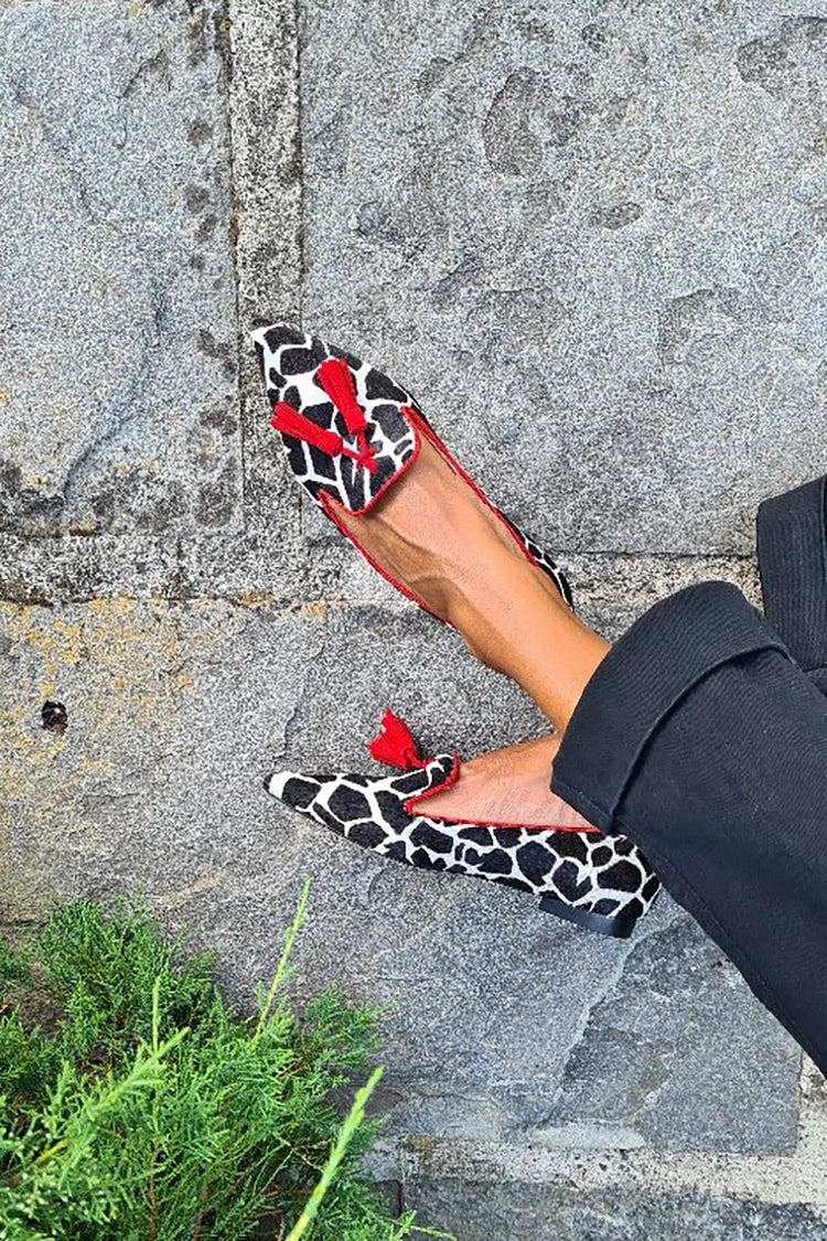 Loafers with red Fringes