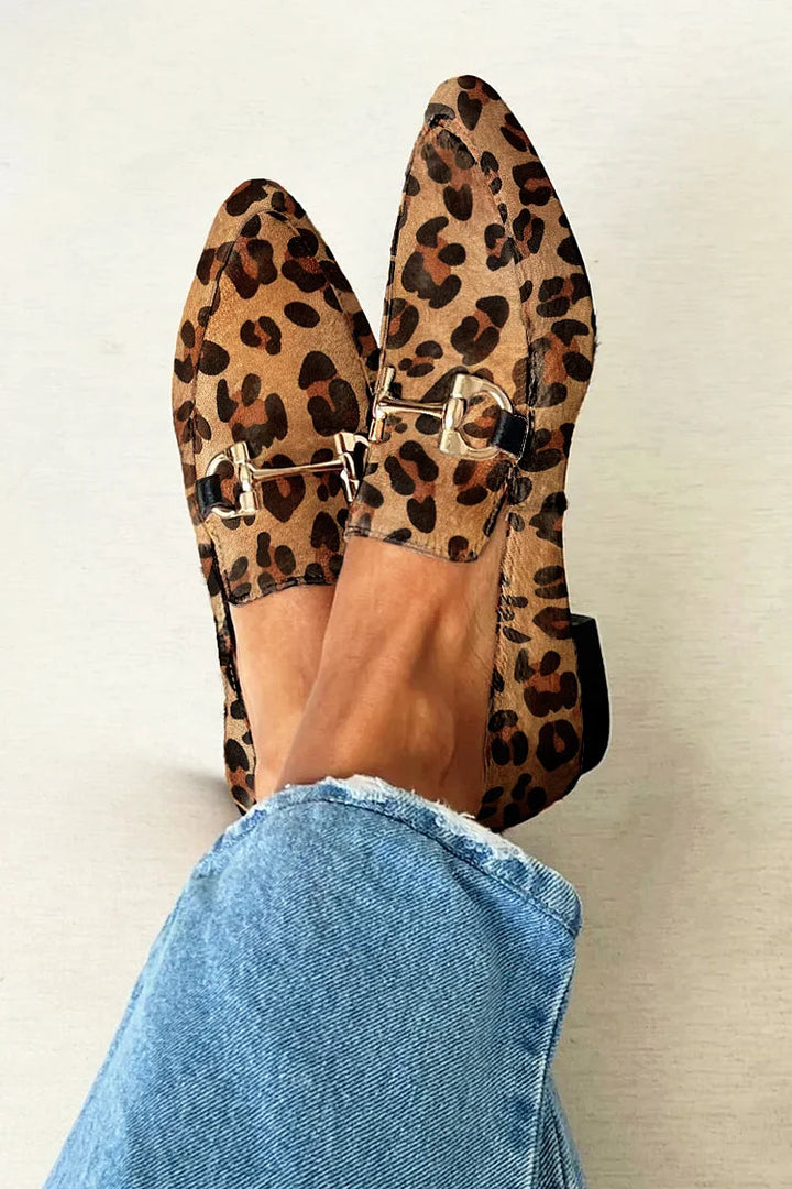 Low Heel Pointed Loafers