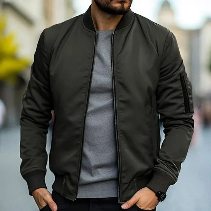 Light Zipped Jacket
