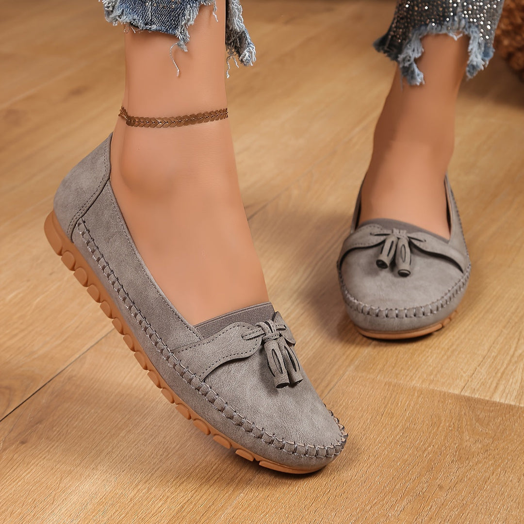 Women's Vintage-Inspired Tassel Loafers