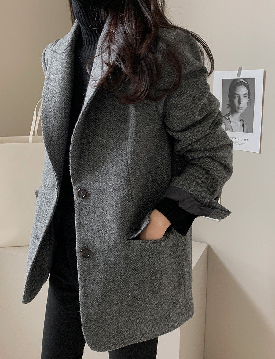 Women's Mid Season Blazer