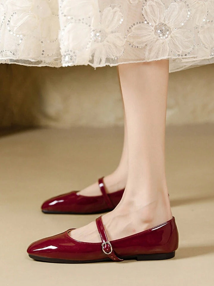 Women'S Burgundy Slip-On Flats