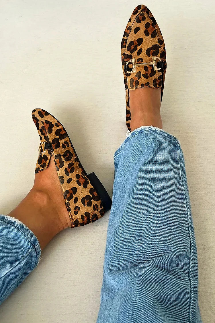 Low Heel Pointed Loafers