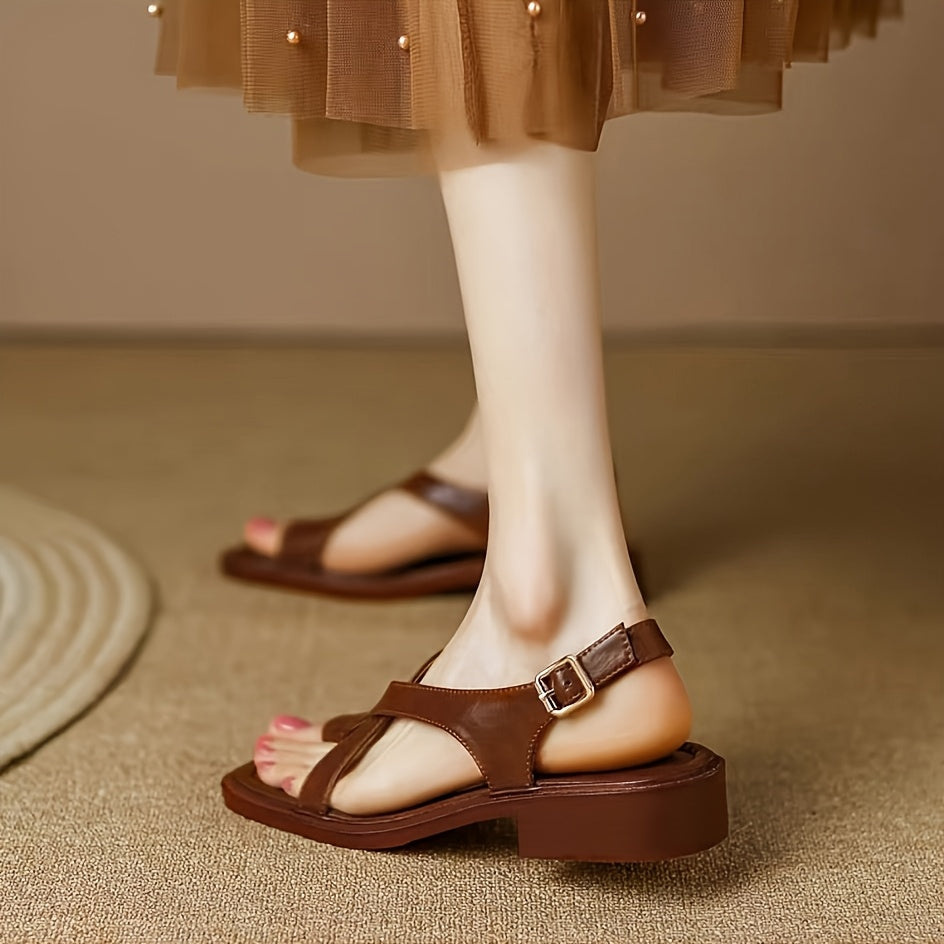 Cross-lane Sandals