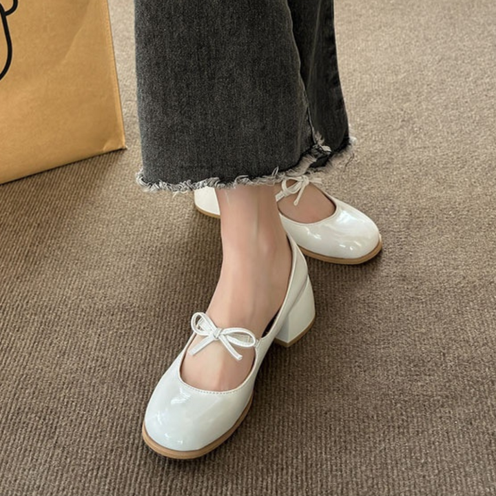 Vintage Bow Mary Jane Shoes