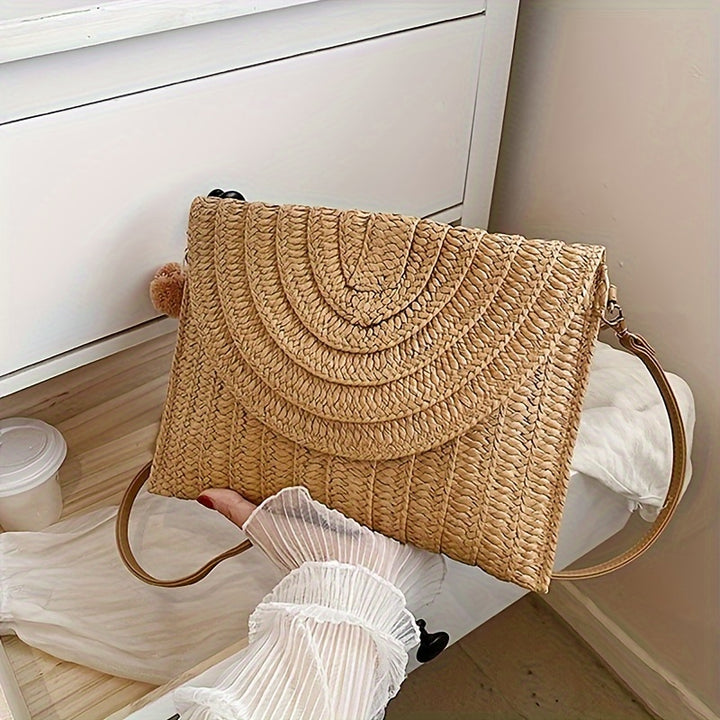 Elegant Handwoven Straw Clutch Bag