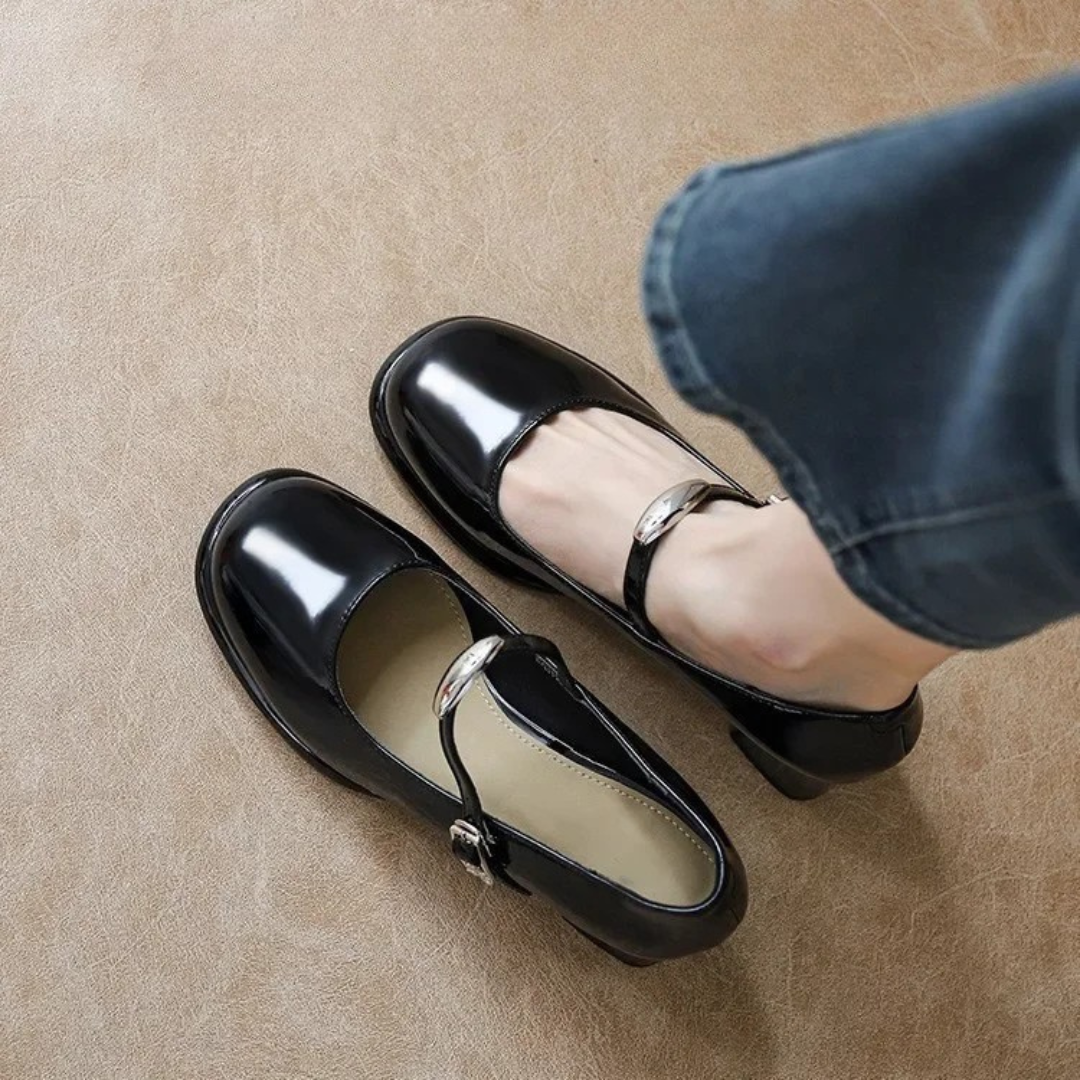 Mid Heel Vintage Shoes