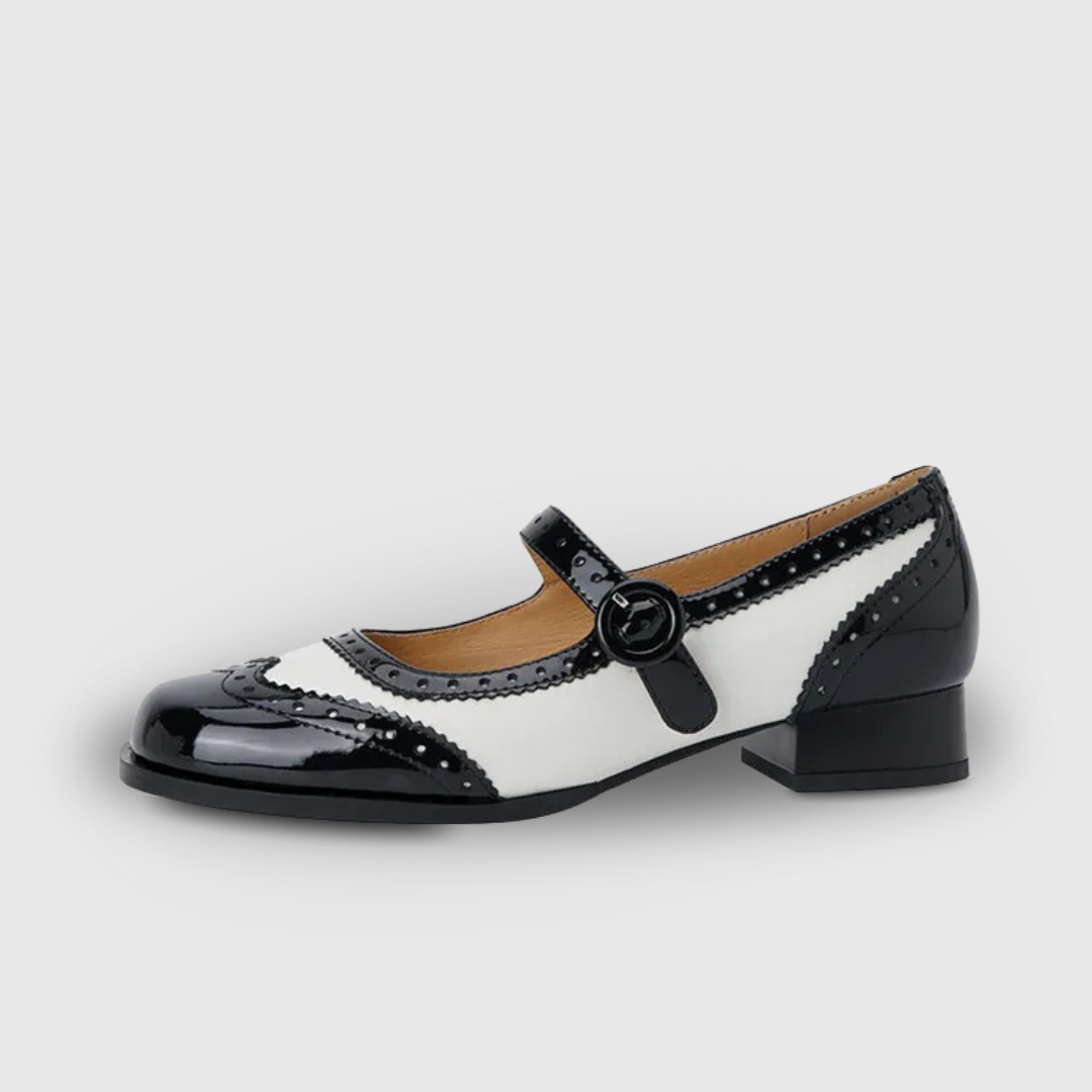 Retro Brogue Pumps