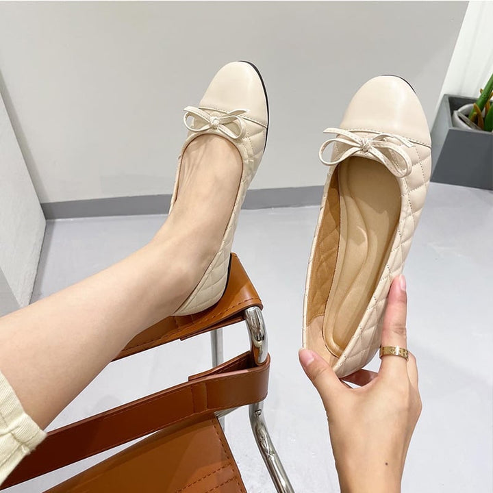 Round Toe Bow Ballet Pumps