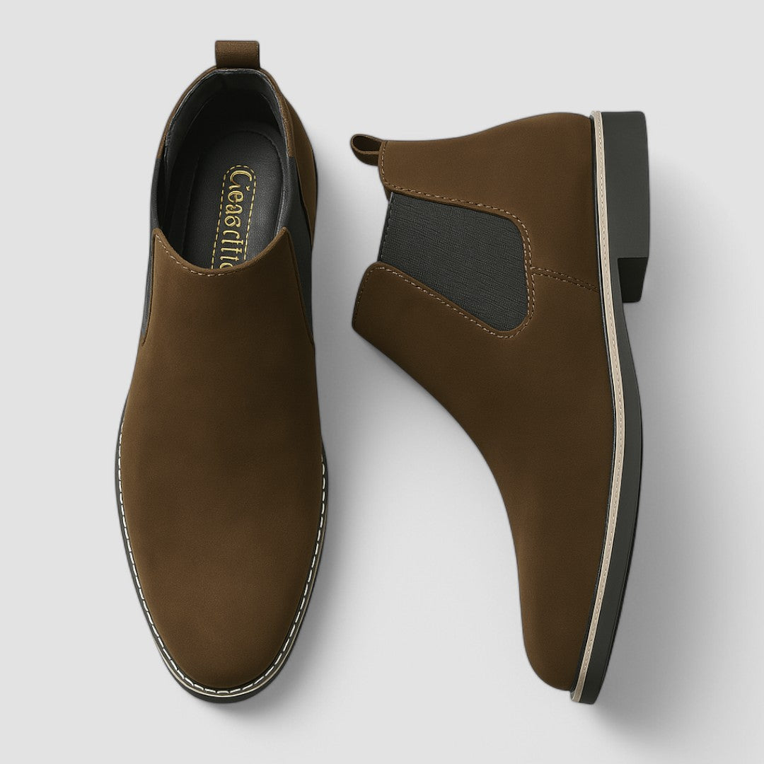 Man's Classic Chelsea Boots