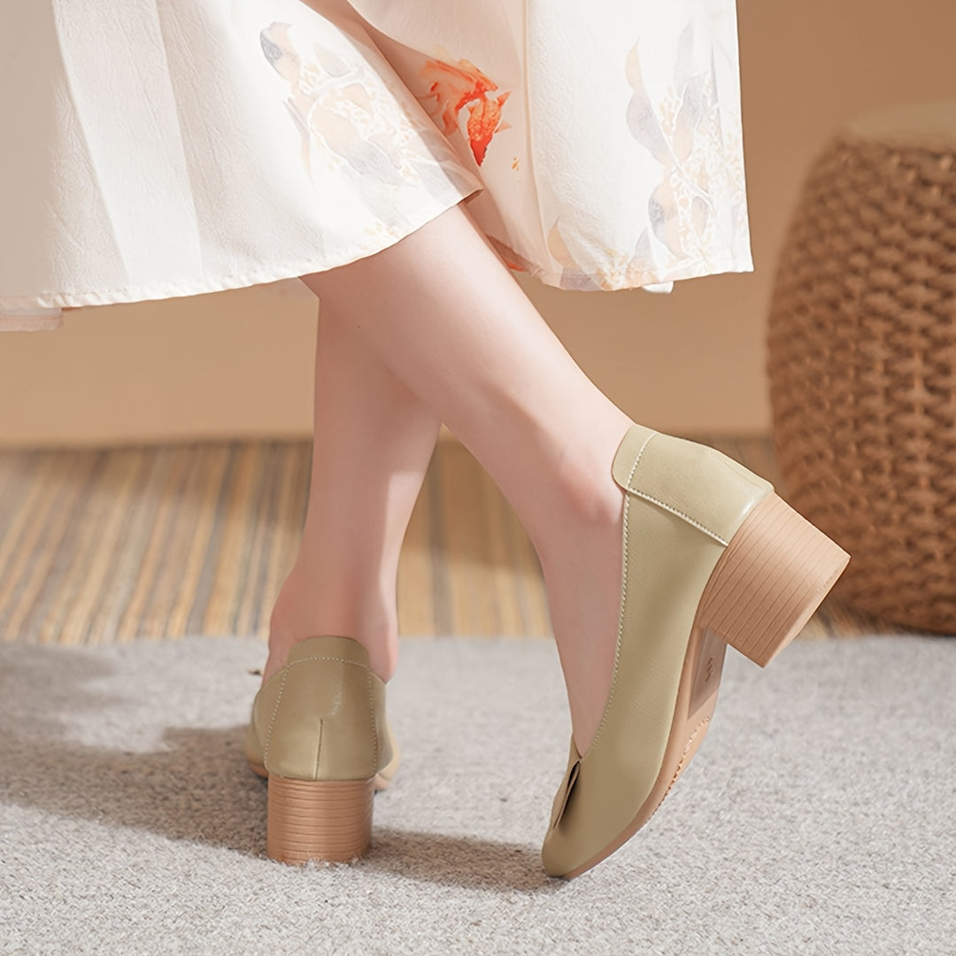 Retro High-Heel Shoes