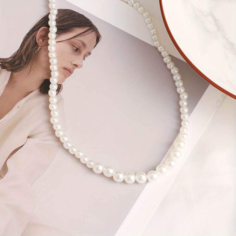 French-Style Classic Faux Pearl Necklace