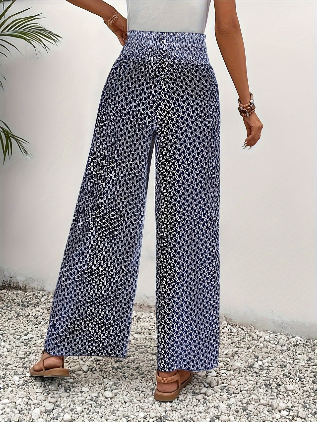 Geometric Printed Wide Leg Pants