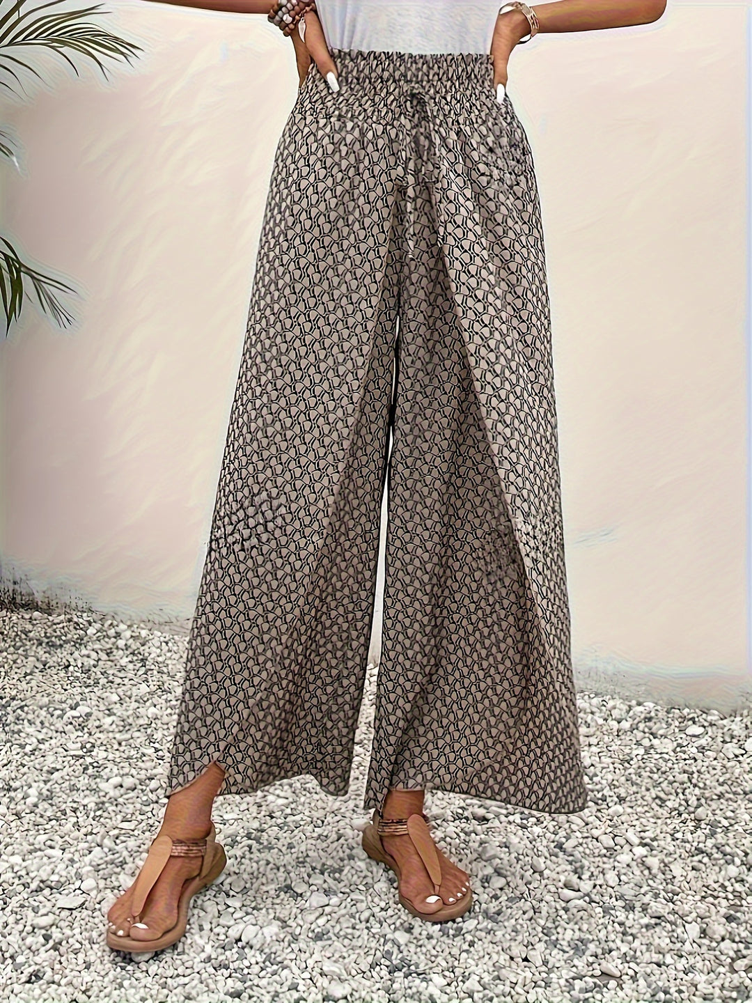 Geometric Printed Wide Leg Pants