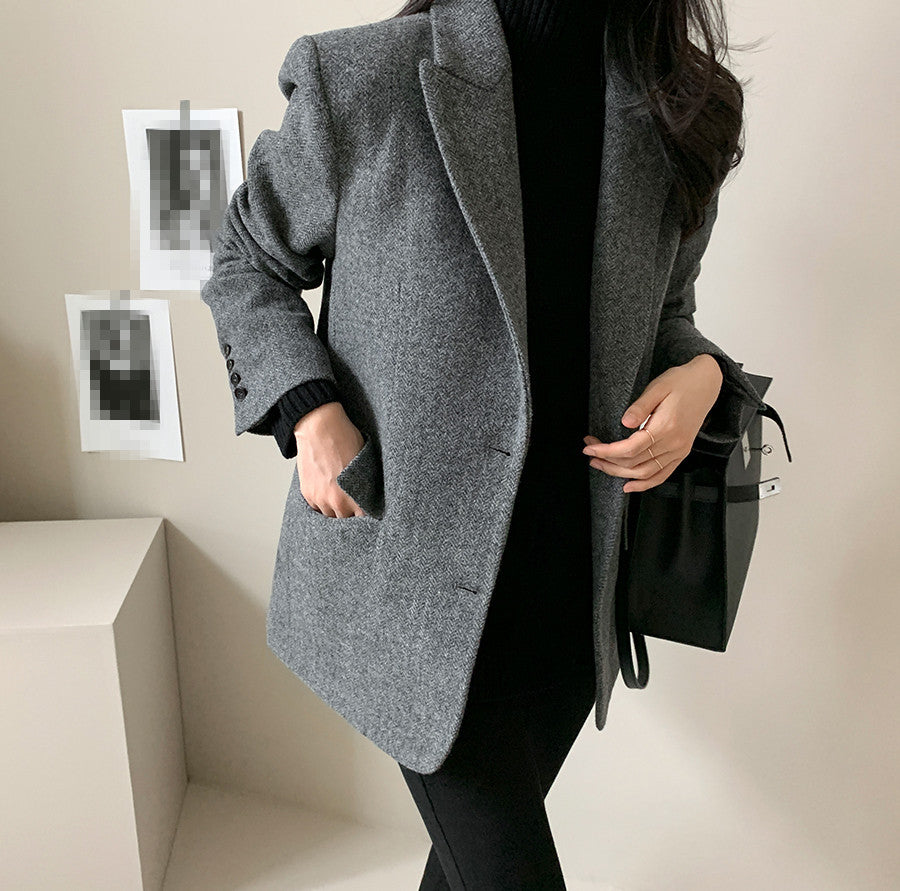 Women's Mid Season Blazer
