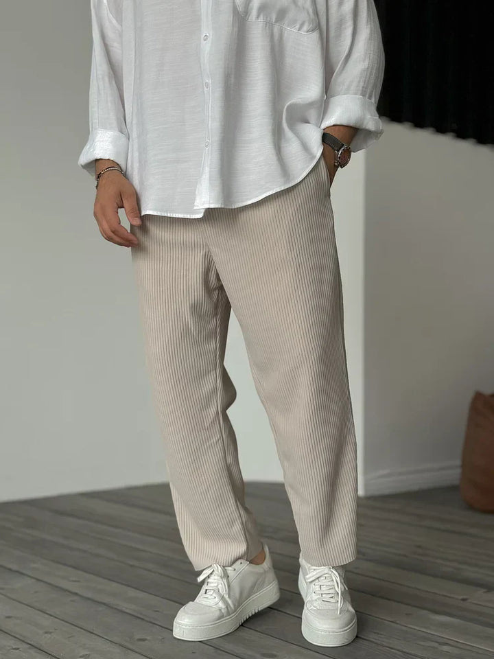 Relaxed Trousers