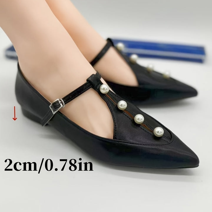 Retro Pearls Pointed Low Pumps