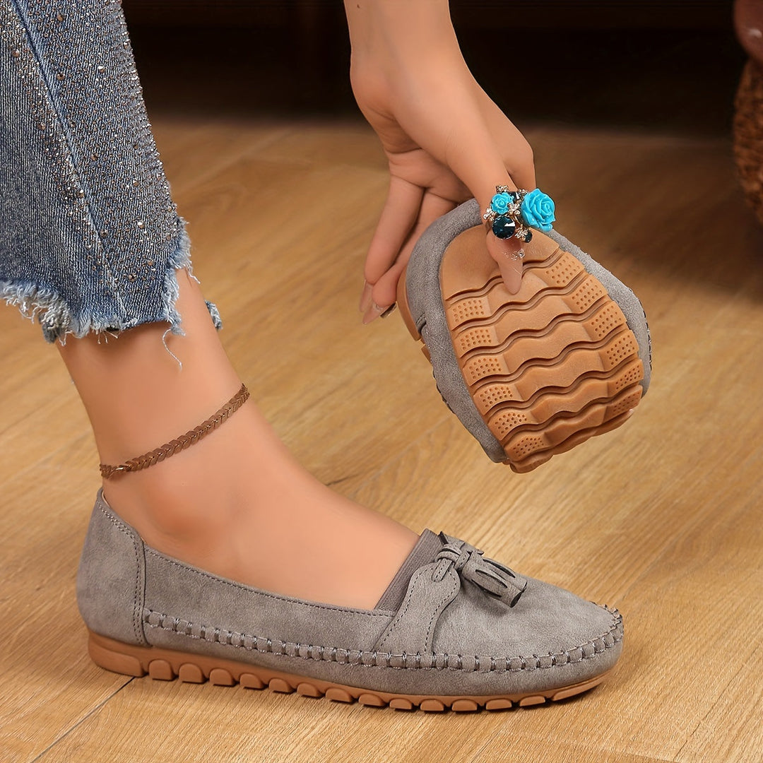 Women's Vintage-Inspired Tassel Loafers