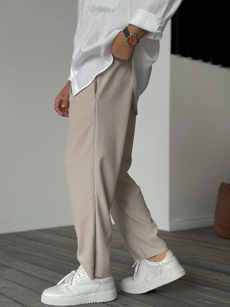 Relaxed Trousers