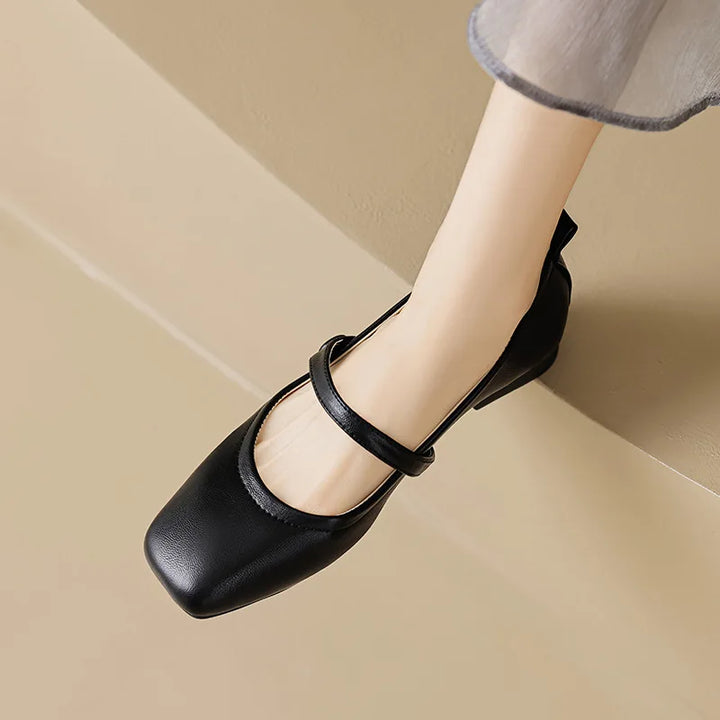 Low Heel Vintage Shoes