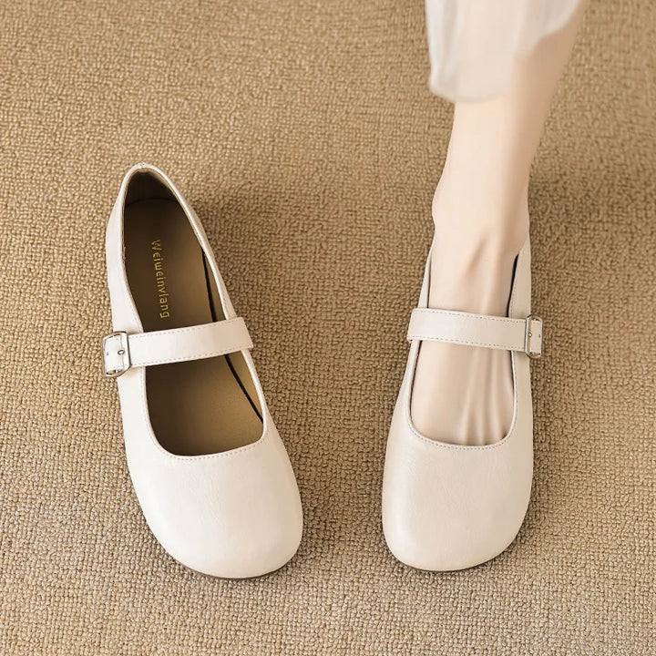 Round Toe Vintage Flats