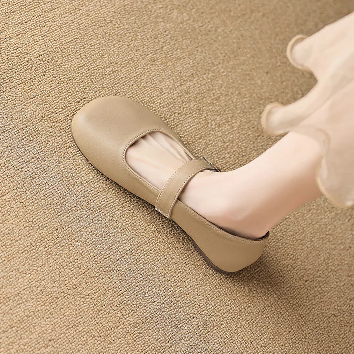 Round Toe Vintage Flats