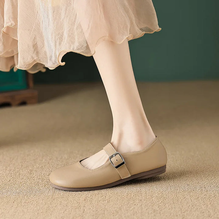 Round Toe Vintage Flats