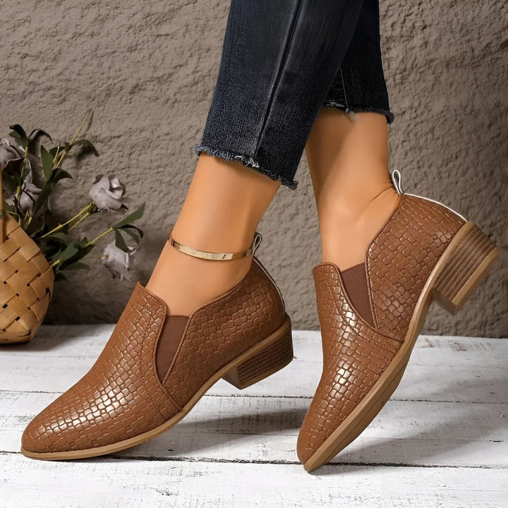 Block Heel Pointed Boots