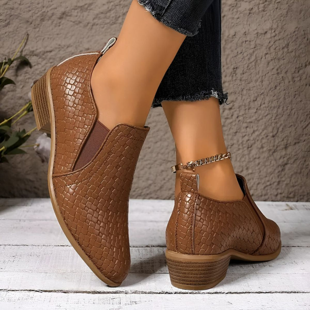 Block Heel Pointed Boots