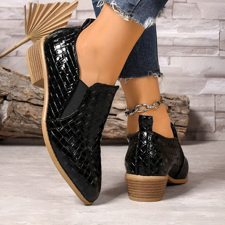 Block Heel Pointed Boots