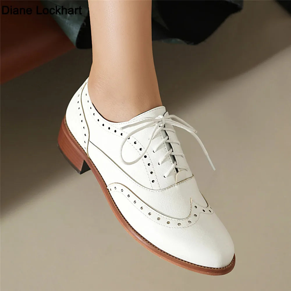 Vintage Style Casual Lace Up Brogue Shoes