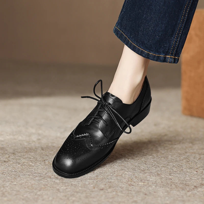 Round Toe Oxford Shoes