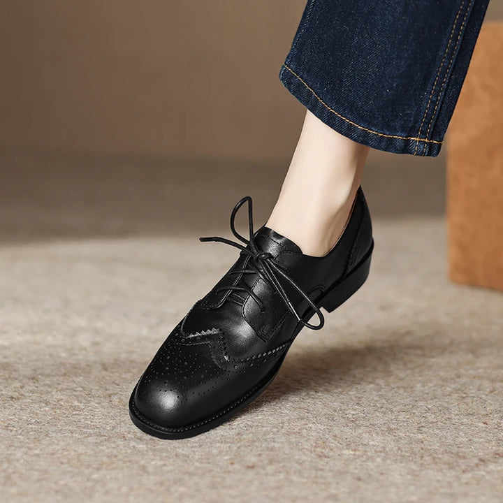 Round Toe Oxford Shoes