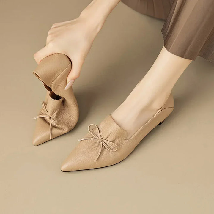 Pointed Toe Lace Retro Loafers