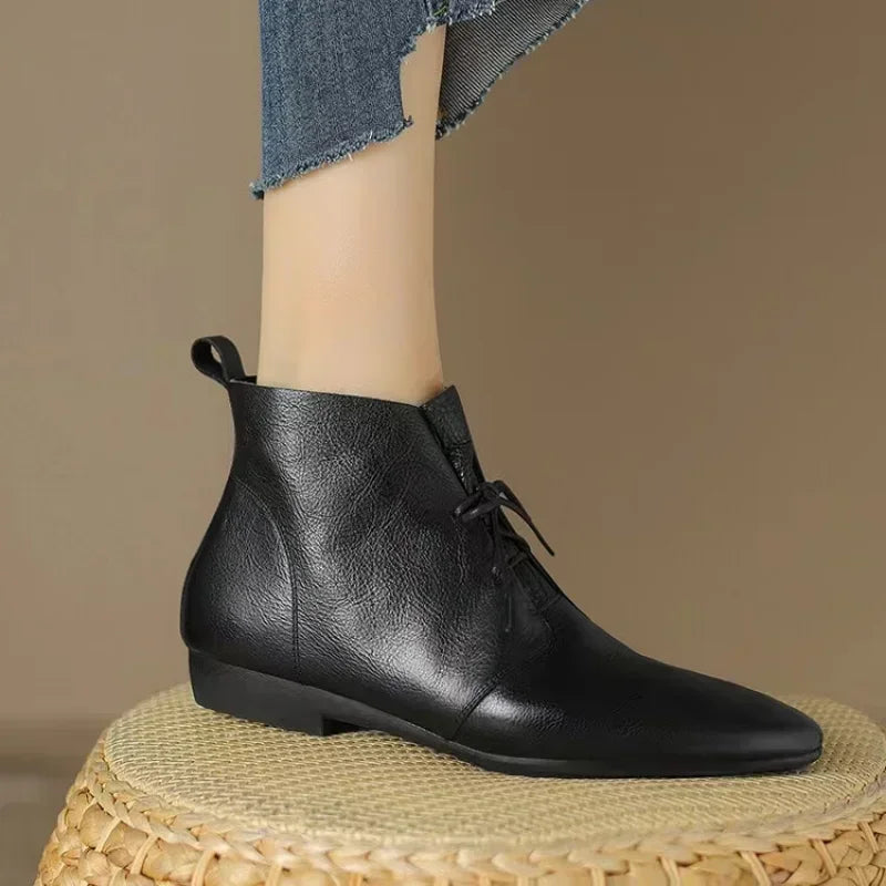 Pointed Toe Lace-up Flat Boots