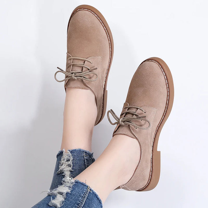 Retro Lace Up Shoes