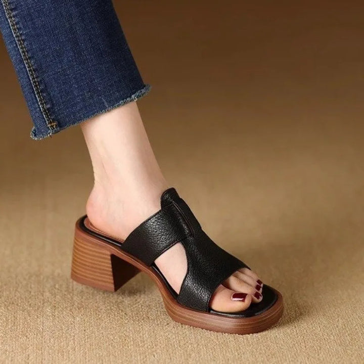 Vintage Tuckle Strap Shoes
