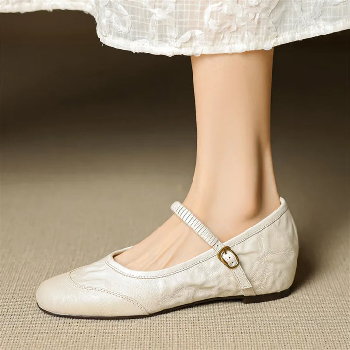 Round Toe Buckle Flats