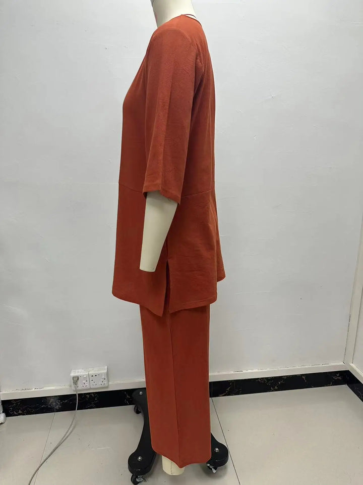 Loose Two-piece