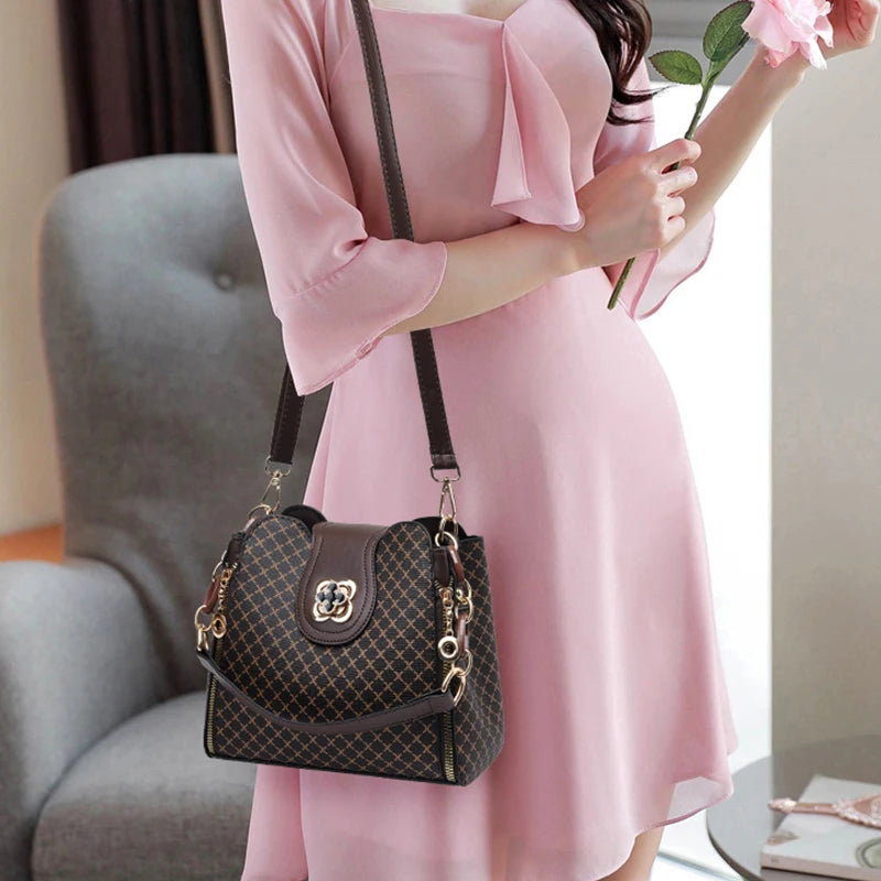 Single Shoulder Straddle Bag