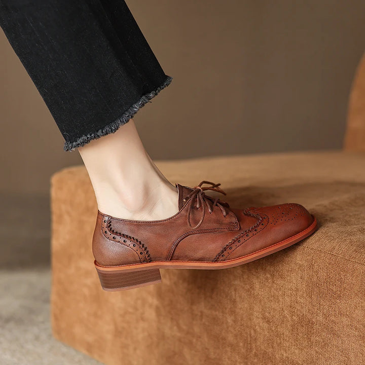 Round Toe Oxford Shoes
