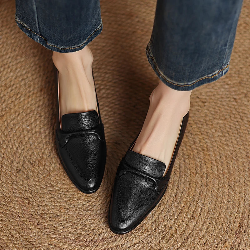Pointed Toe Slip-on Shoes