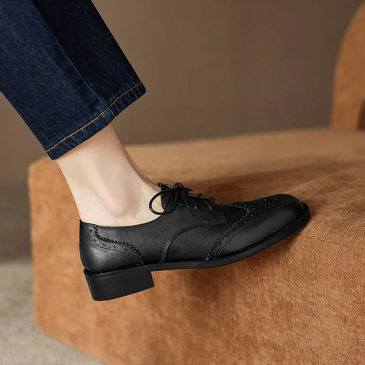 Round Toe Oxford Shoes