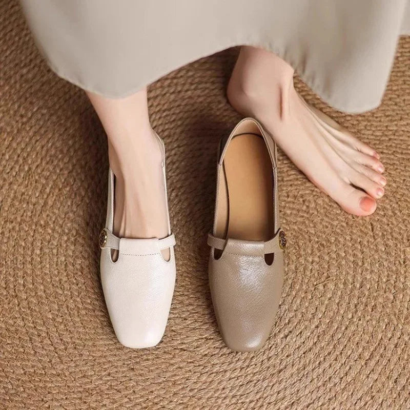 Retro British Pointed Flats