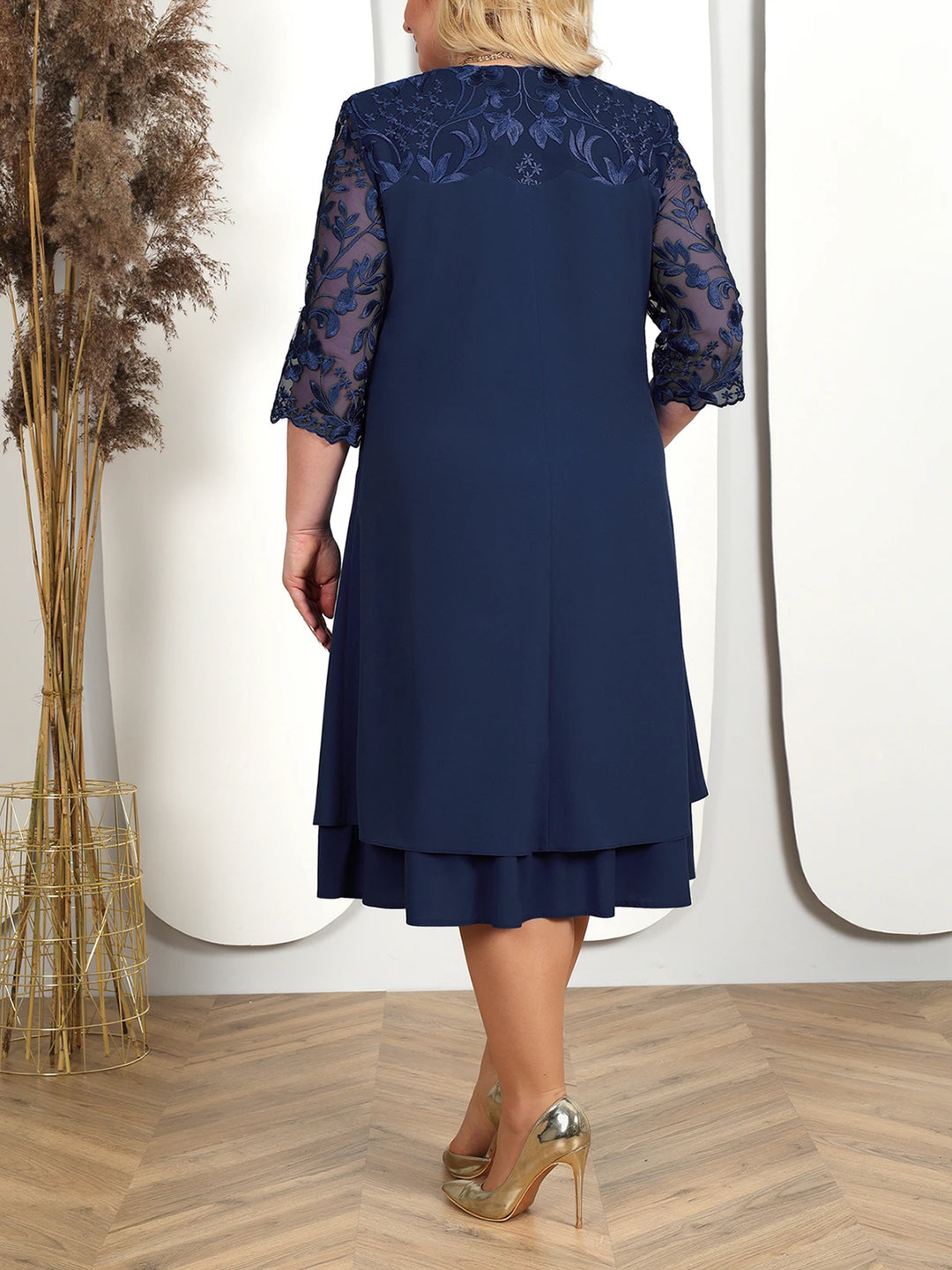 Embroidered Floreal Dress