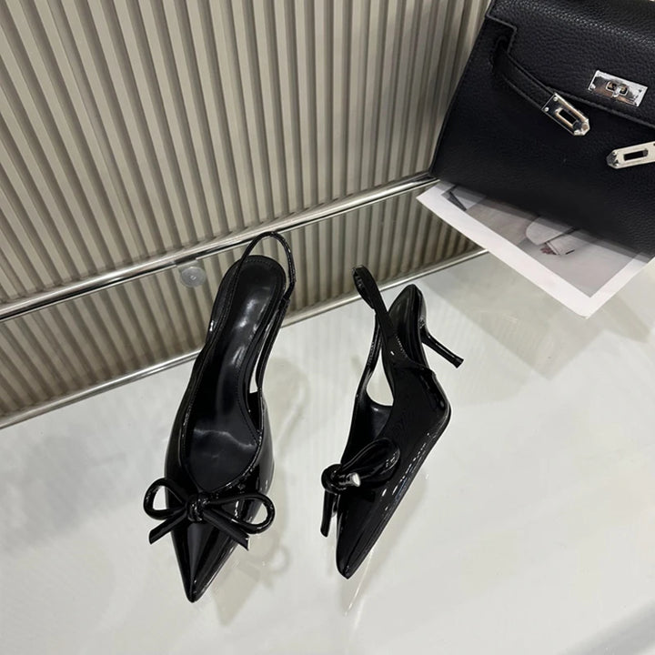 Light Butterfly Pumps