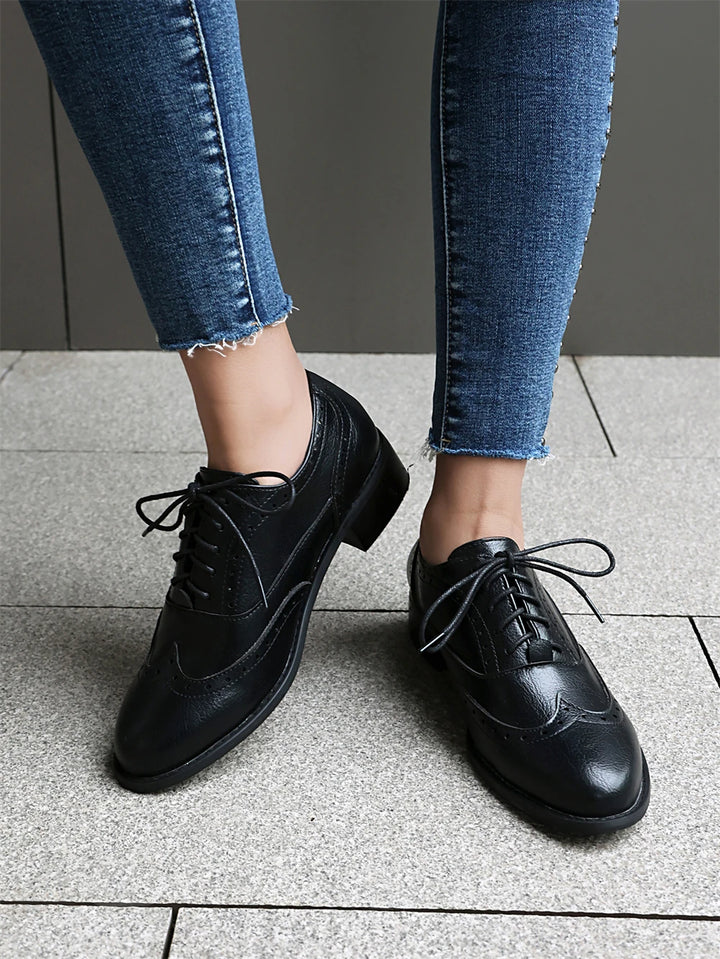 Vintage Style Casual Lace Up Brogue Shoes
