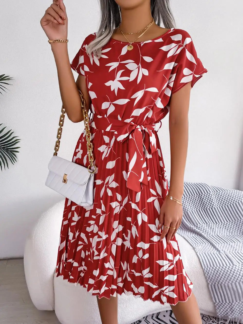 Light Dress with belt